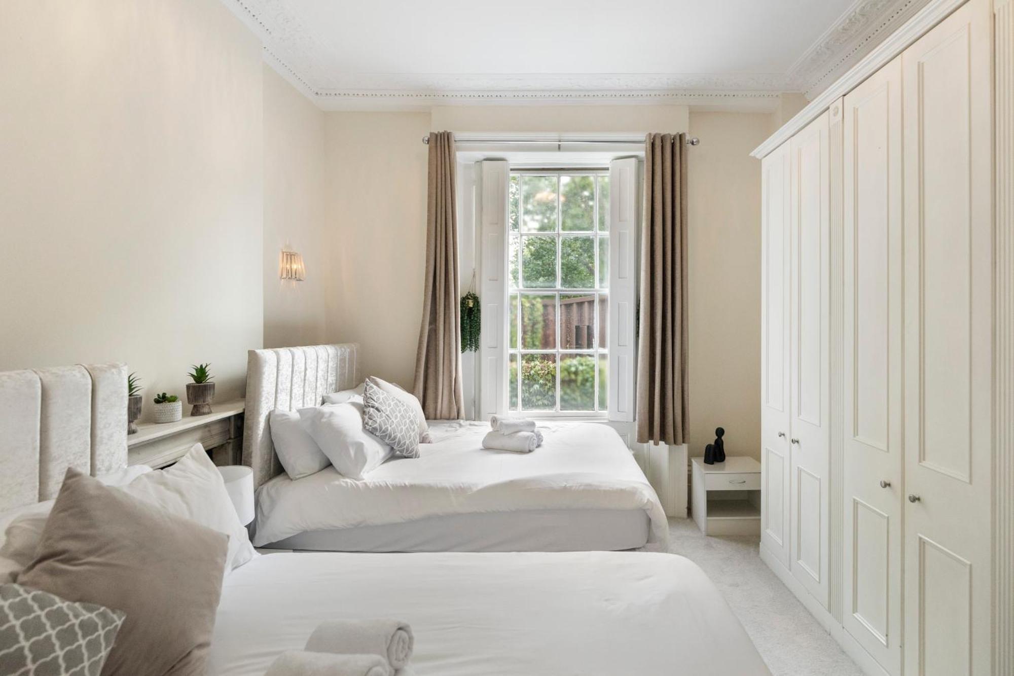 Regent'S Square Charming Flat Daire Londra Dış mekan fotoğraf